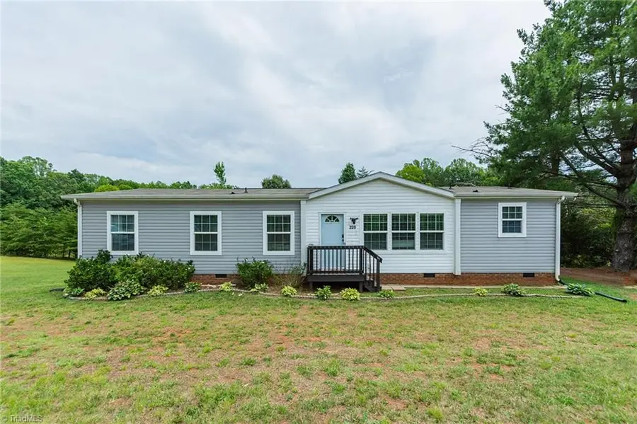 220 Bluejay Road, Reidsville, NC 27320 - #2