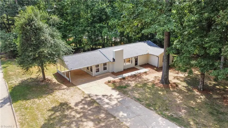 822 Birch Lane, Kernersville, NC 27284 - #2
