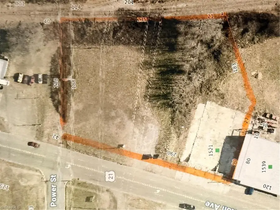1521 Shelton Avenue, Statesville, NC 28677 - #2