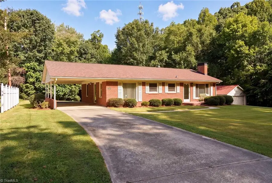 187 Red Sparrow Lane, Lexington, NC 27295 - #2