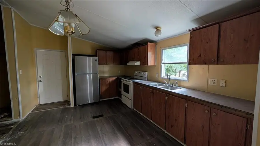 8007 Cain Wood Court, Walkertown, NC 27051 - #2