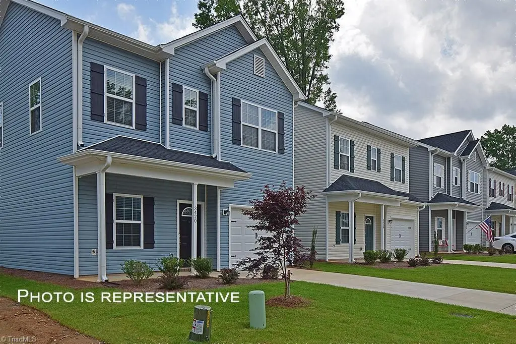 3441 Littlefield Way, Greensboro, NC 27405 - #1
