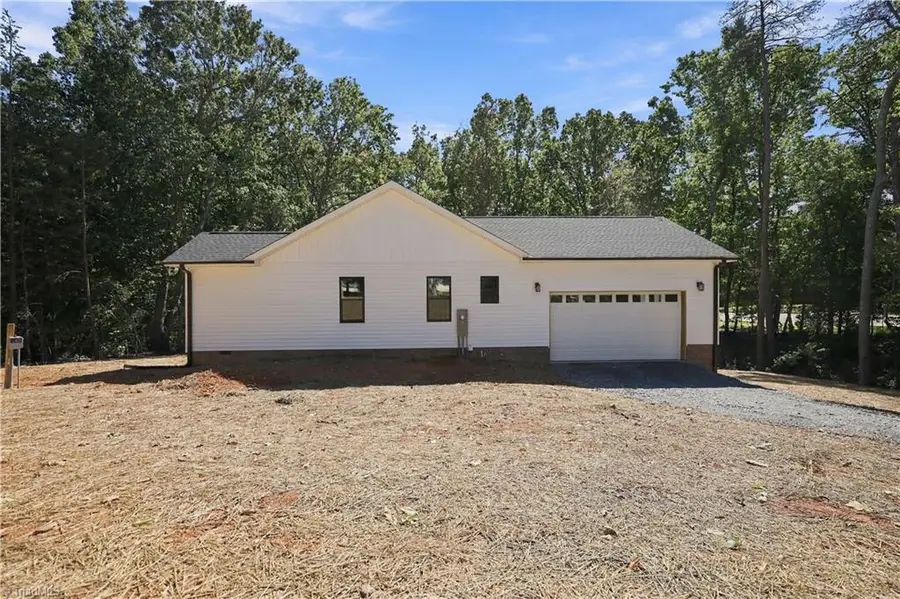 104 Oakwood Trail Road, King, NC 27021 - #3
