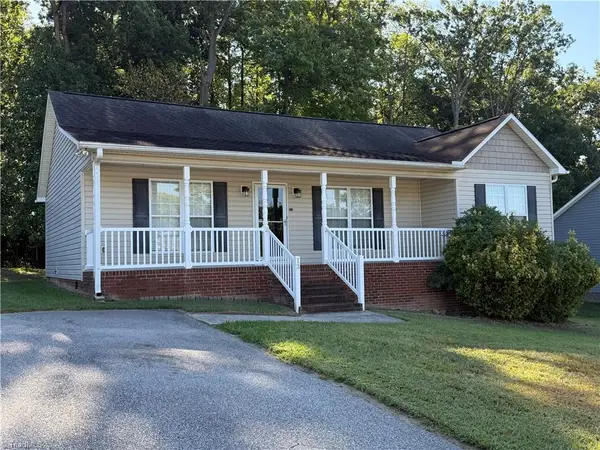 13 Thomasville High Drive, Thomasville, NC 27360
