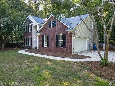 5536 Reynolda Road, Pfafftown, NC 27106 - #2