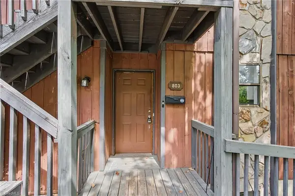 803 Aspen Trail, Winston-Salem, NC 27106