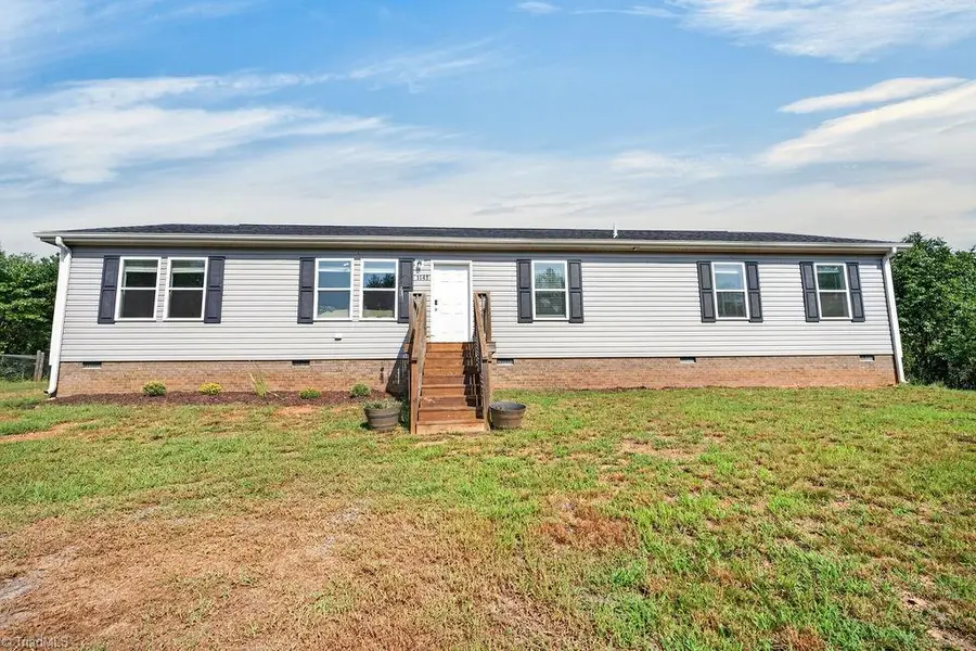 1641 Dodgetown Road, Walnut Cove, NC 27052 - #2