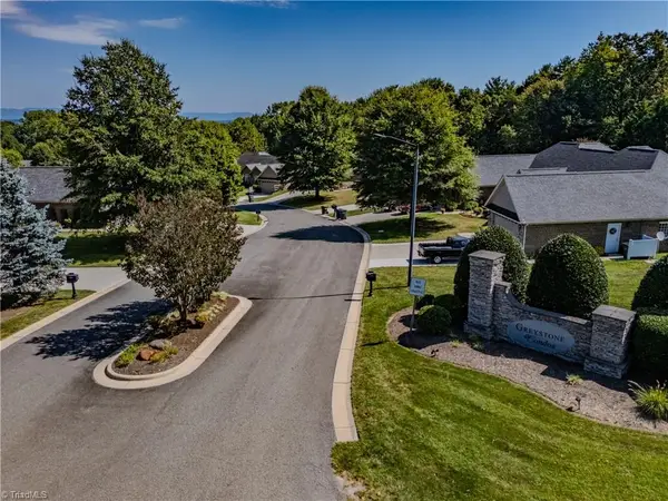 144 Greystone Lane, Mount Airy, NC 27030
