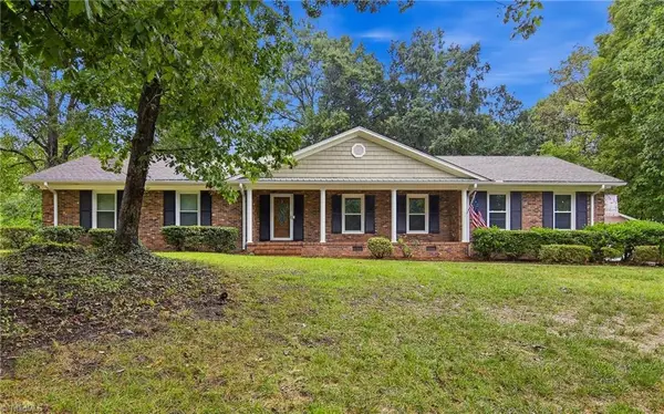 5806 Carriage Lane, Greensboro, NC 27410