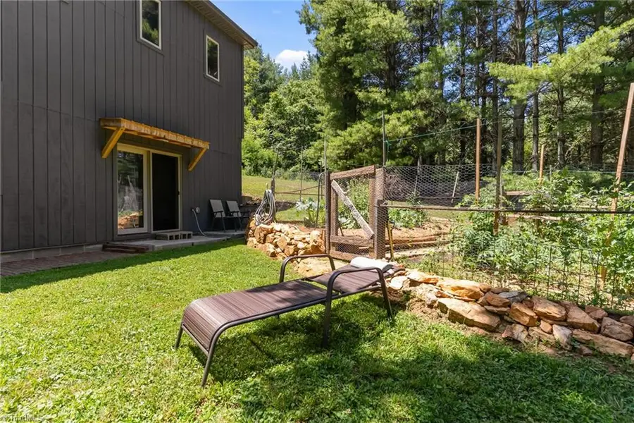 896 Alta Vista Lane, Sparta, NC 28675 - #3