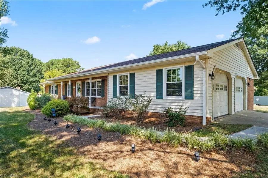 1429 Oak Ridge Road, Kernersville, NC 27284 - #2
