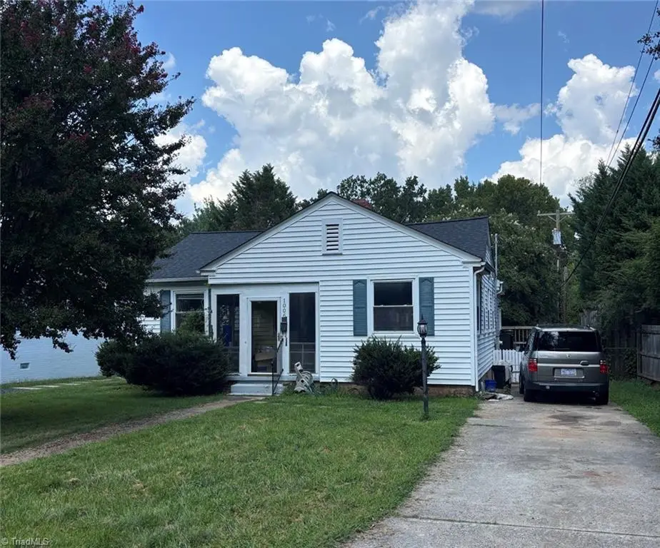 1006 Northwood Street W, Greensboro, NC 27408 - #1