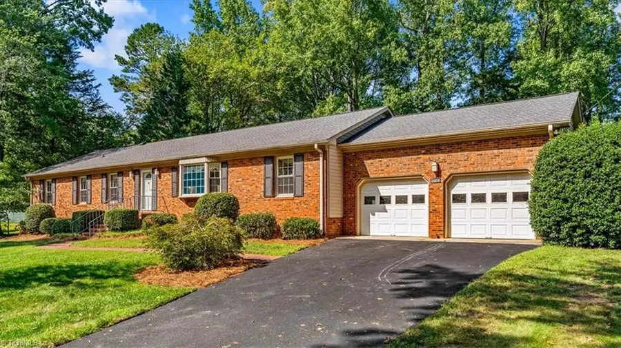 4503 Doncaster Drive, Greensboro, NC 27406 - #2