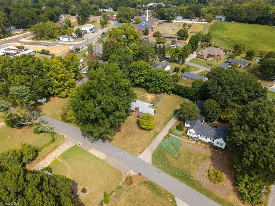 255 Conrad Circle, Lewisville, NC 27023 - #3
