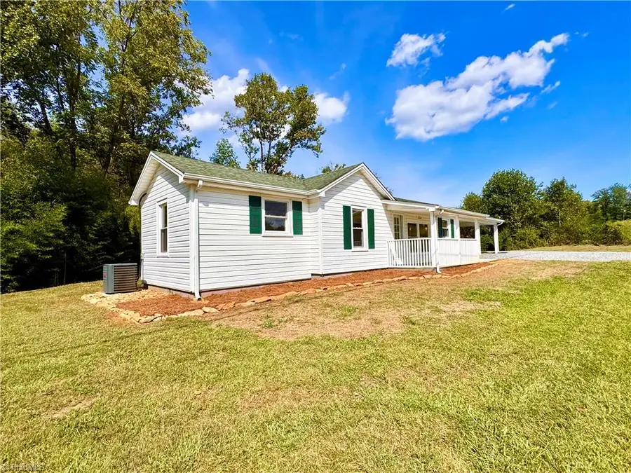 6254 Nc Highway 268, Dobson, NC 27017 - #2
