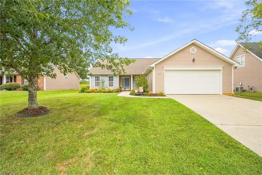 2423 Pepperstone Drive, Graham, NC 27253 - #3