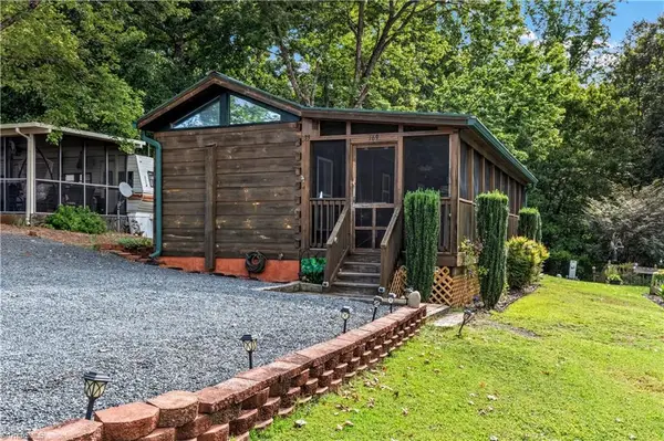 169 Marina Drive, New London, NC 28127