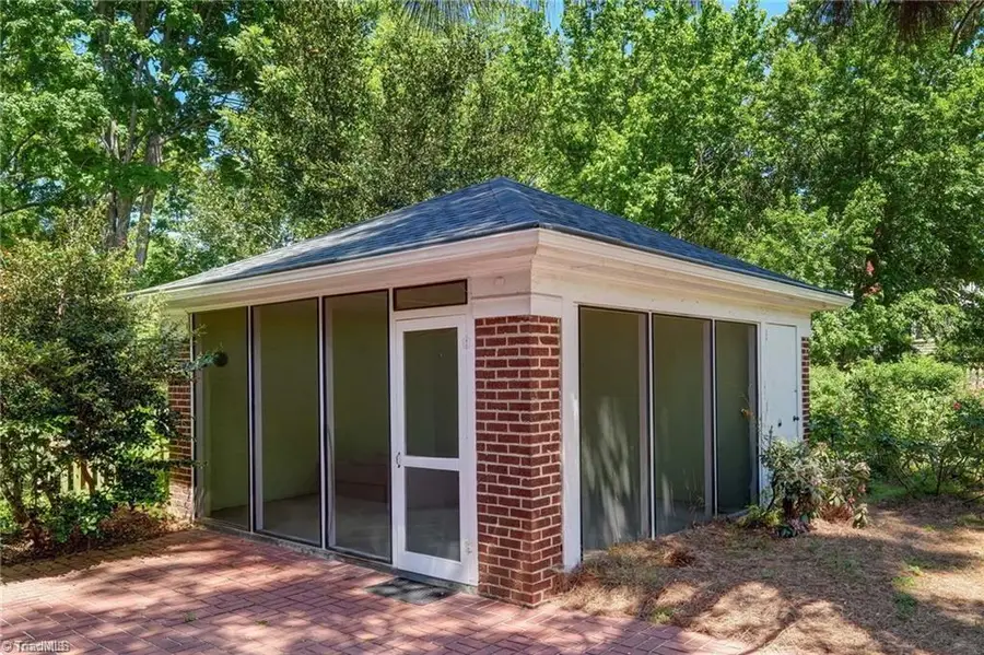 815 Main Street, Reidsville, NC 27320 - #2
