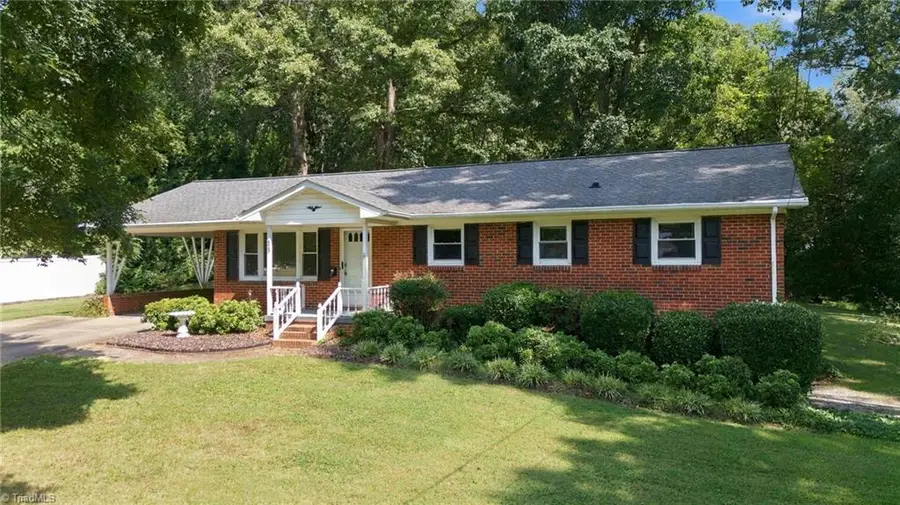 423 Bradley Road, Midway, NC 27107 - #2