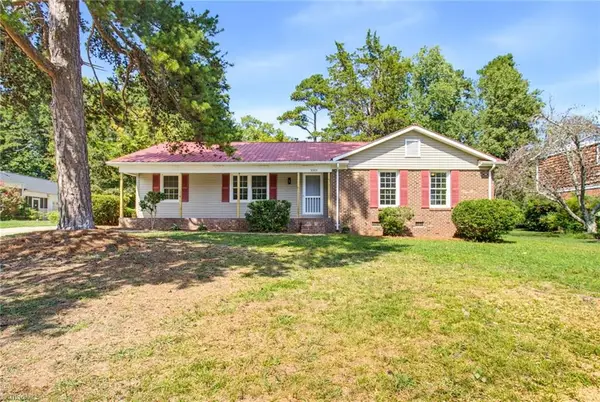 3325 Colony Drive, Jamestown, NC 27282