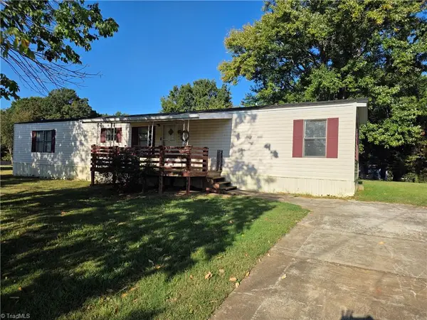 114 Red Kirby Road, King, NC 27021