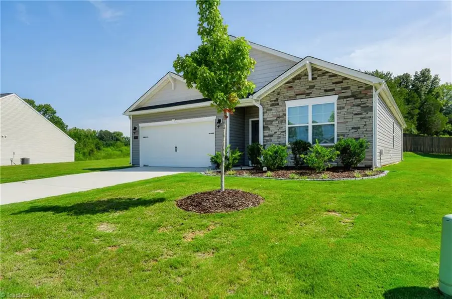 664 Starfall Road, Graham, NC 27253 - #2