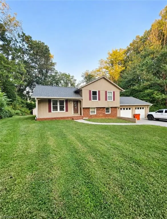 173 Pebblestone Road, Millers Creek, NC 28651