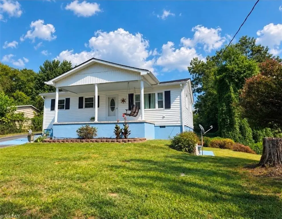 1013 Frank Street, Mount Airy, NC 27030 - #1