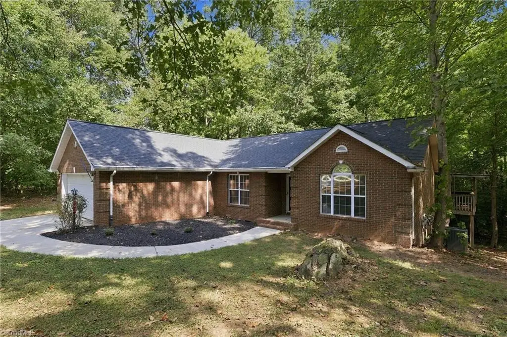3122 Creekridge Drive, Asheboro, NC 27205 - #1