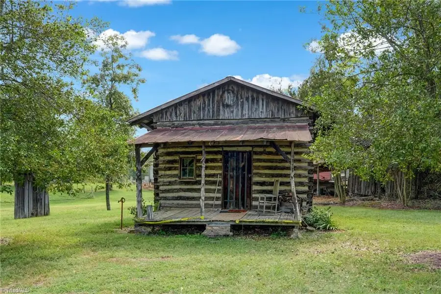 1203 Brooks Road, Reidsville, NC 27320 - #3
