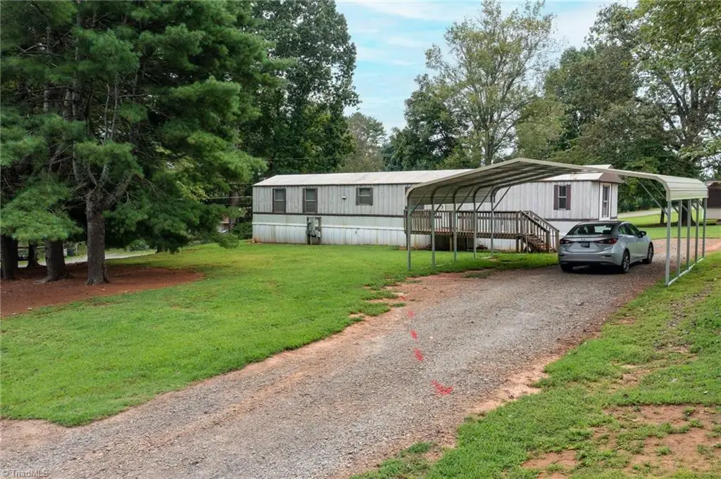 7410 Olin Road, Pfafftown, NC 27040 - #1
