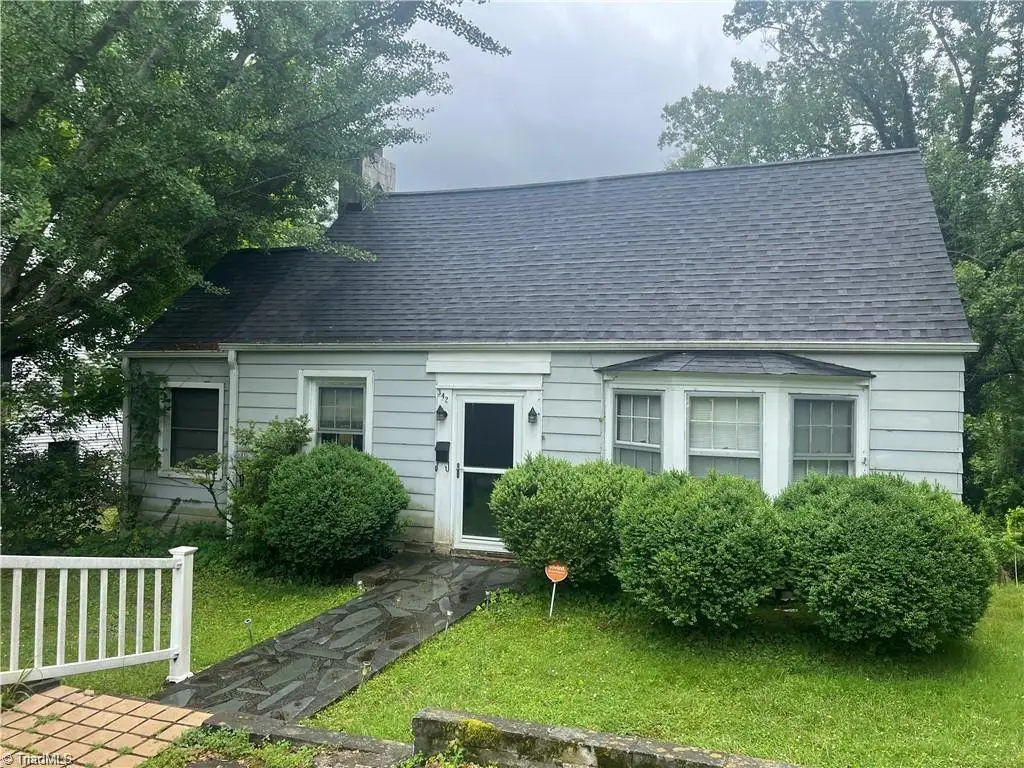 342 Moore Avenue, Mount Airy, NC 27030 - #1