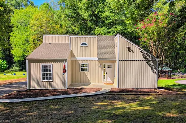 130 Roswell Drive, Kernersville, NC 27284