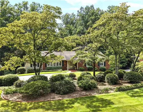 311 Pineridge Drive, Winston-Salem, NC 27104