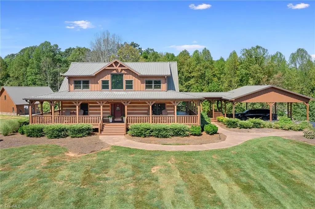 151 Farm Side Lane, Pilot Mountain, NC 27041 - #1