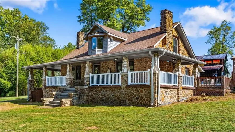 907 Irvin Farm Road, Reidsville, NC 27320 - #2