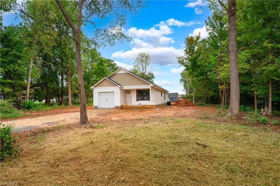 104 Roseman Lane, Statesville, NC 28625 - #2