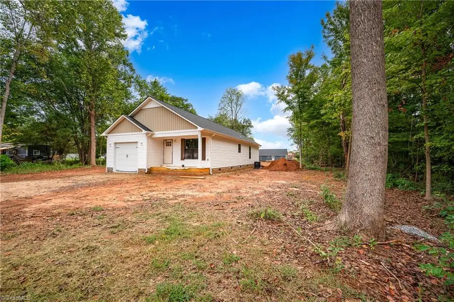 104 Roseman Lane, Statesville, NC 28625 - #3