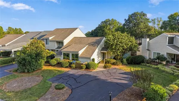 128 Golfview Drive, Bermuda Run, NC 27006
