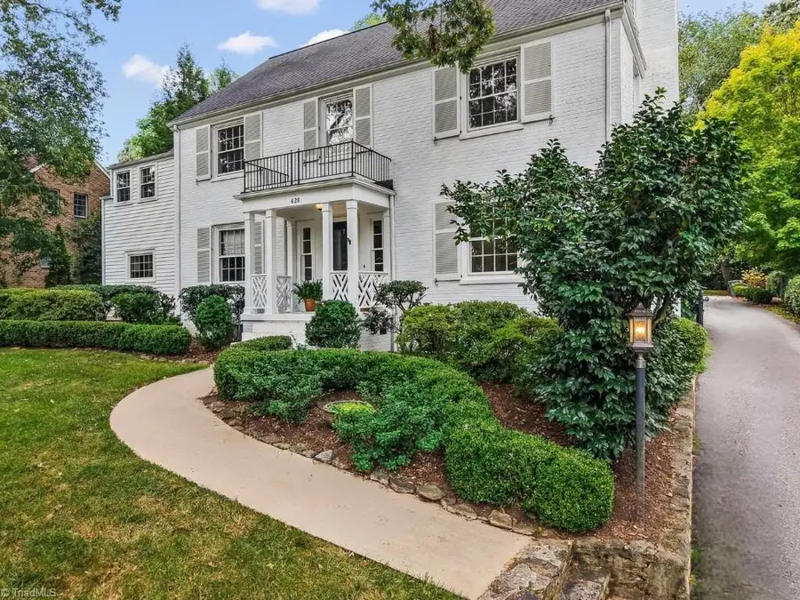 628 Roslyn Road, Winston Salem, NC 27104 - #2
