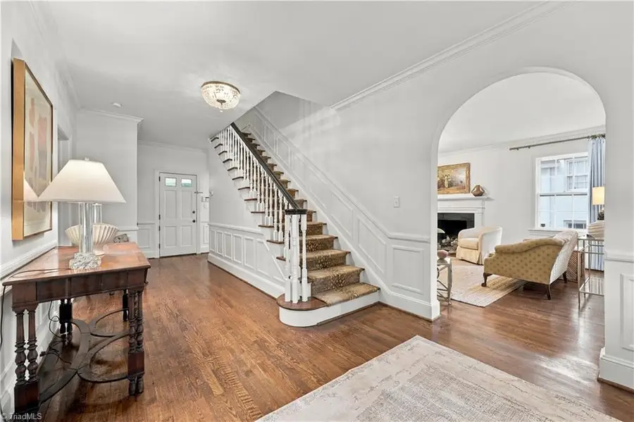 628 Roslyn Road, Winston Salem, NC 27104 - #3