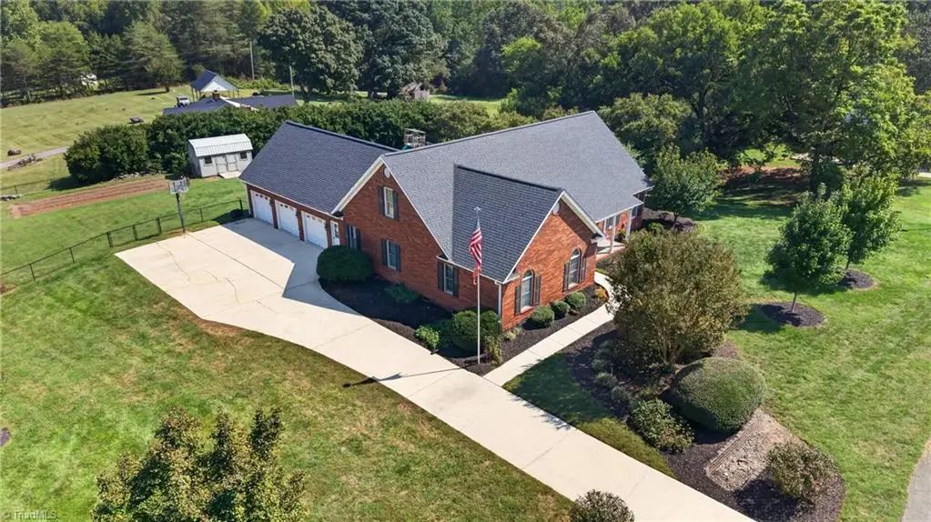 117 Pinnix Drive, Lexington, NC 27295 - #1