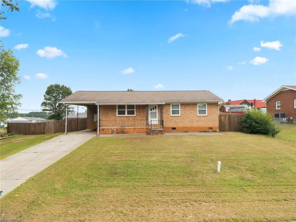 1035 Maryland Avenue, Eden, NC 27288 - #1
