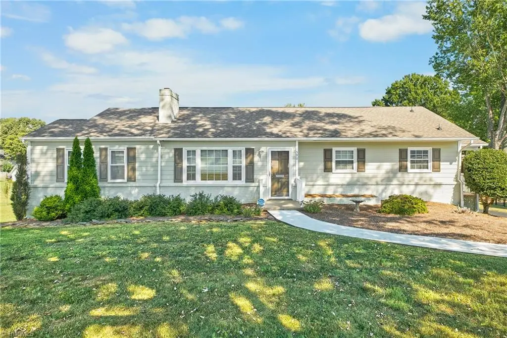 590 N Peace Haven Road, Winston Salem, NC 27104 - #1