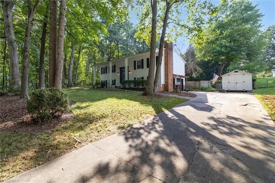 462 Knightwood Court, Kernersville, NC 27284 - #2