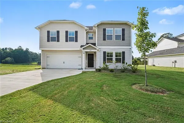 647 Gus Hill Road, Clemmons, NC 27012