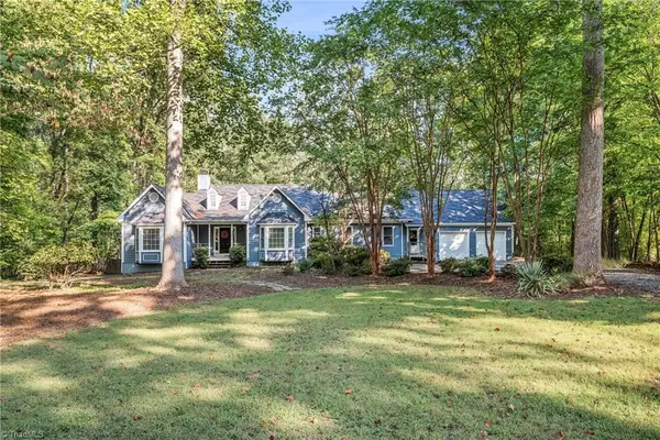 174 Hunters Glen Drive, Summerfield, NC 27358