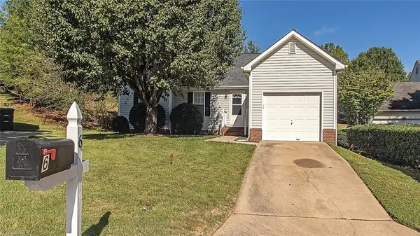 6 Prestbury Court, Greensboro, NC 27455
