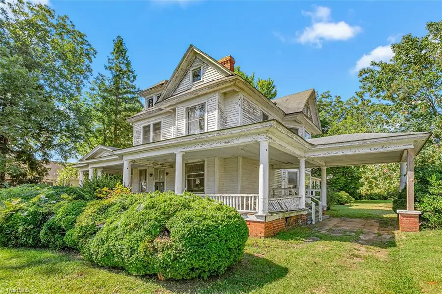 227 Asheboro Street, Liberty, NC 27298 - #3