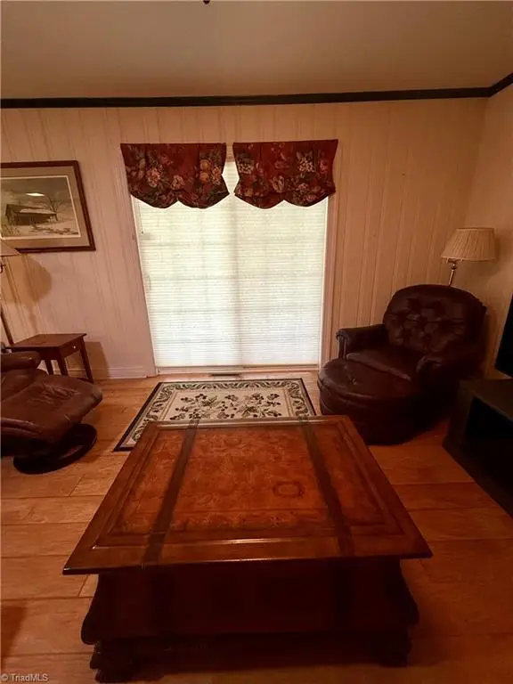 305 Wrenn Avenue, Mount Airy, NC 27030 - #2